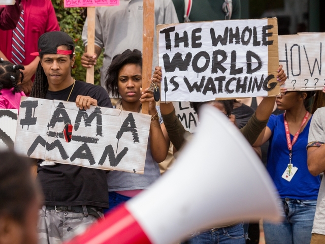 Officer Who Killed Walter Scott Pleads Guilty to Civil Rights Charge