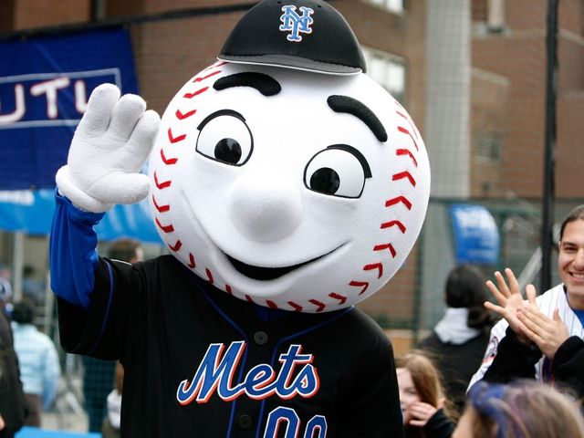 Met: How Mascot Became Hero of Baseball Season Met: How Mascot Became Hero of Baseball Season