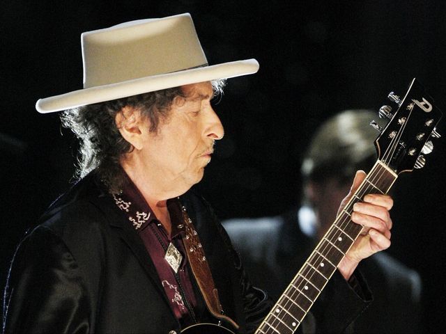 Bob Dylan Delivers Nobel Price Lecture, Just Before June 10 Cutoff Date