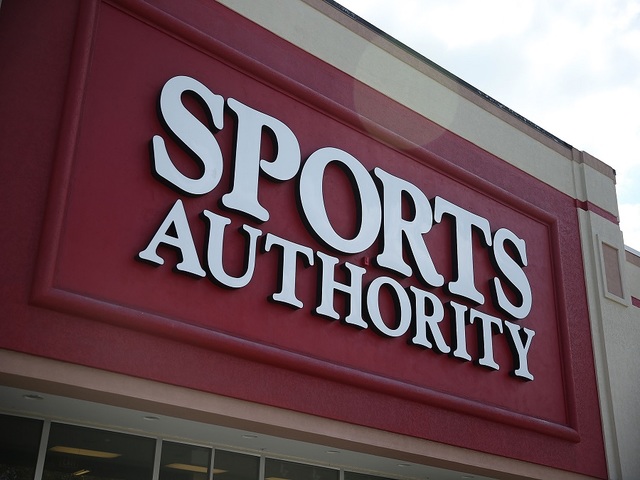Sports Authority to liquidate assets
