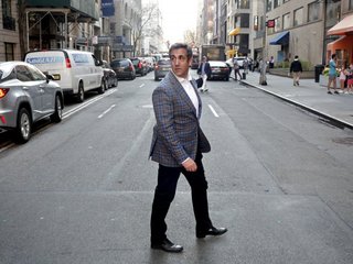 CNN: Russian oligarch questioned on Cohen money